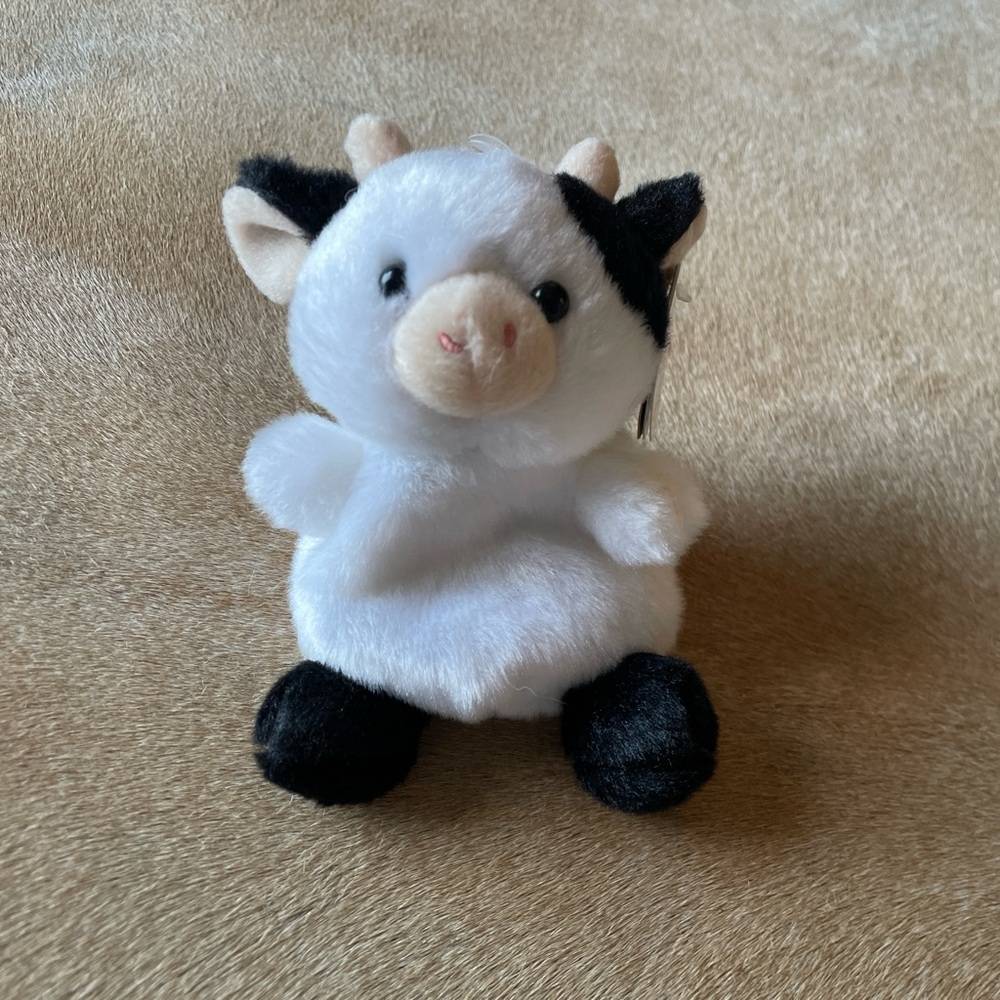 Aurora Palm Pals Sweetie Cow